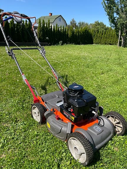 Husqvarna gräsklippare