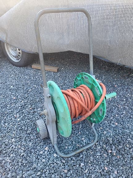 Slangvinda med trädgårdsslang (9m)på vagn