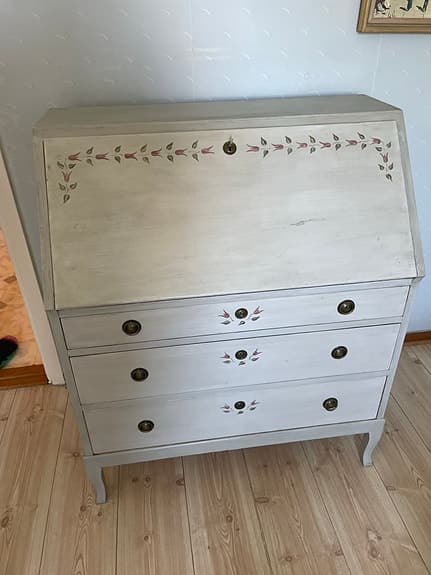 Byrå/skänk
