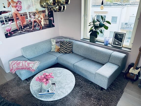FYND - Hörnsoffa / Design soffa från Bolia - Superfint skick