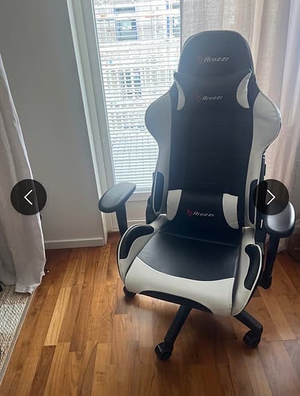 Gamingstol - Arozzi V2