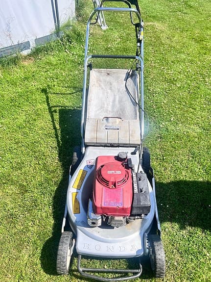 Honda HRA214 gräsklippare bensin