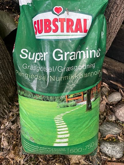 Substral Super Gramino gräsgödsel