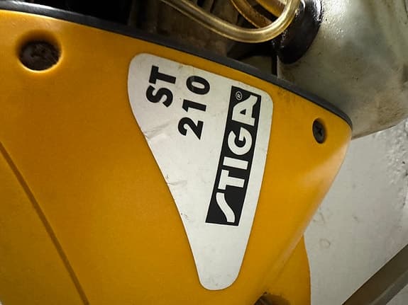 Stiga ST 210 grästrimmer bensindriven gul