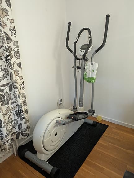 Crosstrainer vit/grå