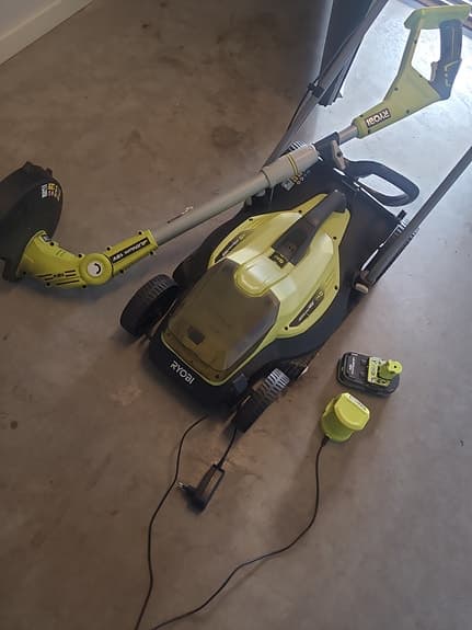 Ryobi gräsklippare och trimmer batteridriven