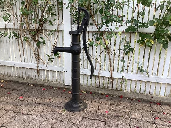 Trädgårdspump