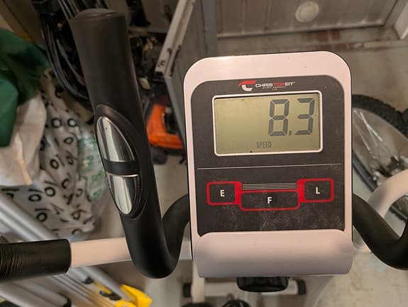 Crosstrainer vit/svart med träningsdator