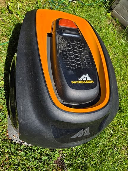 McCulloch robotgräsklippare svart/orange