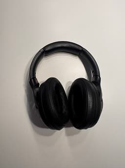 Sony WH-XB900N – Brusreducerande hörlurar med grym bas & etui