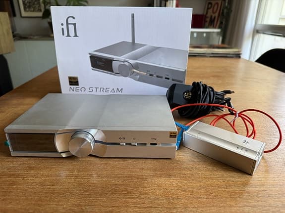 iFi NEO Stream och JCAT Signature USB-kabel