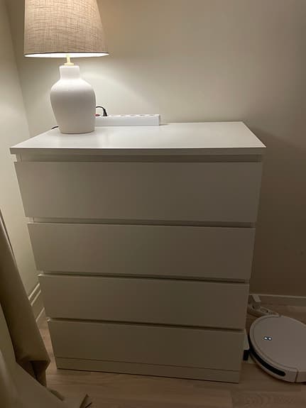 Ikea Malm byrå 4 lådor