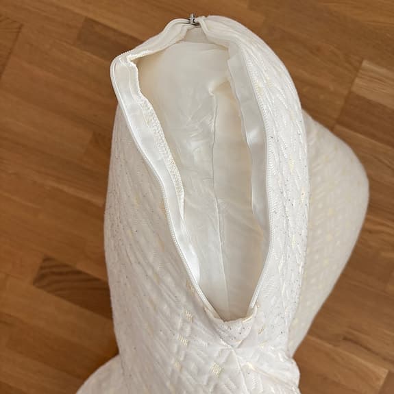 PREGNANCY PILLOW