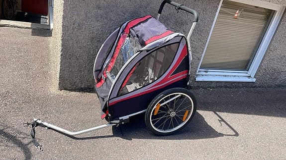 Cykelvagn barnvagn röd/grå