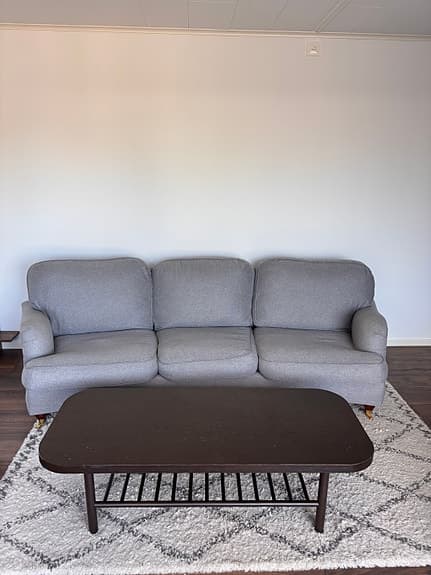 Mio grå soffgrupp 3-sits, fåtölj och fotpall