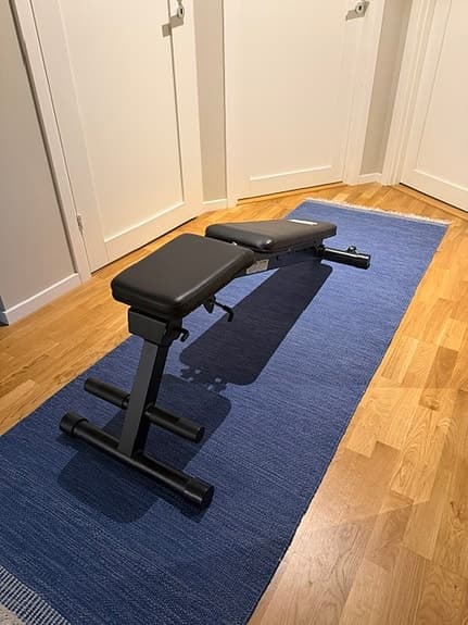 Master Fitness Black II Foldable Träningsbänk