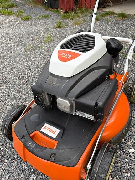 Gräsklippare STIHL RM 4 RT
