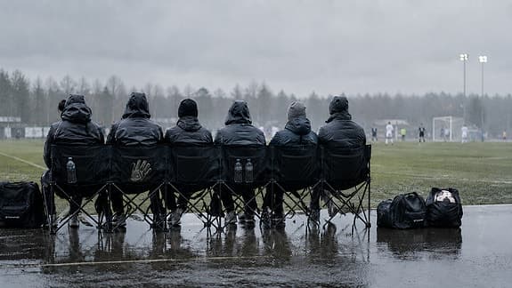 Bärbar Lagbänk i tyg 6-sits svart (utan logga)