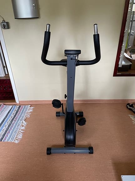Motionscykel svart/grå