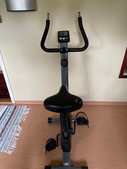 Motionscykel svart/grå