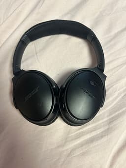 Bose QuietComfort over-ear hörlurar svarta