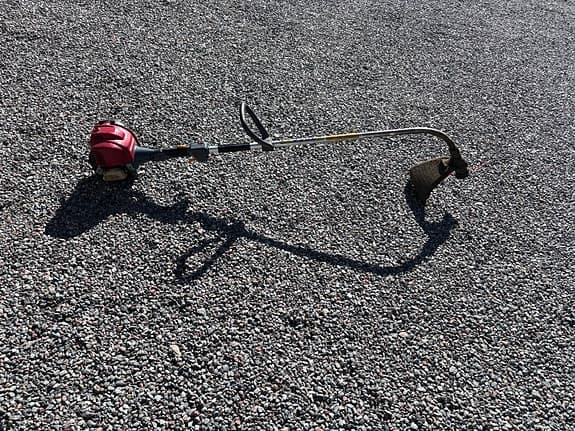 Honda UMS425E grästrimmer 4takt.