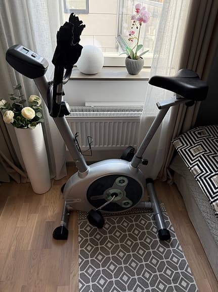 Cavit motionscykel med display