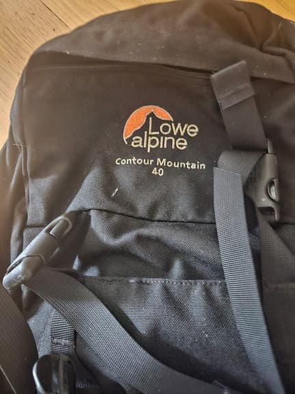 Lowe Alpine Contour Mountain 40 ryggsäck svart