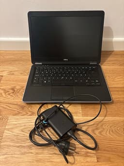 Dell laptop 14 tum svart/silver