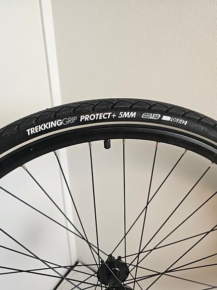 Oanvänt bakhjul 28" (700x42C) Decathlon hybrid/treking