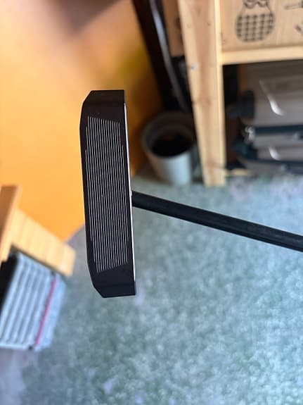 L.A.B. Golf DF3 putter svart med Accra-skaft 33”
