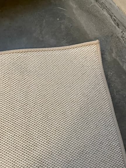 Matta, utmärkt för balkong För både utom och inomhus