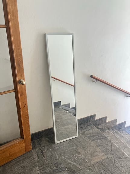 IKEA helkroppsspegel vit