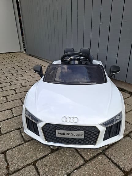 Elbil barn Audi R8 Spyder