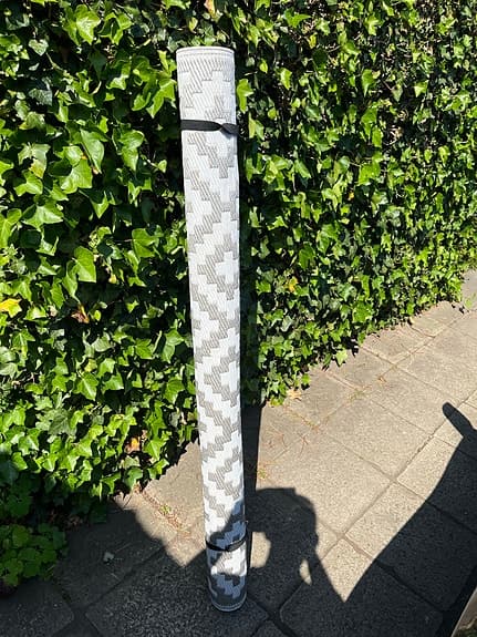 Utomhusmatta gråvit mönstrad