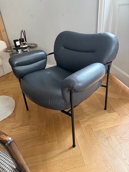 Fogia Bollo Lounge Chair – svart läder – mycket fint skick