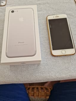 Apple iPhone 7 32 GB silver
