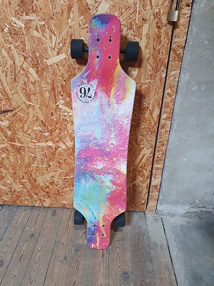 Madrid longboard färgglad deck