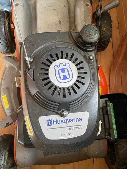 Husqvarna R152SV gräsklippare bensin AutoWalk