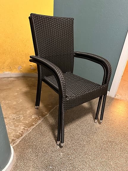 Stapelbara trädgårdsstolar