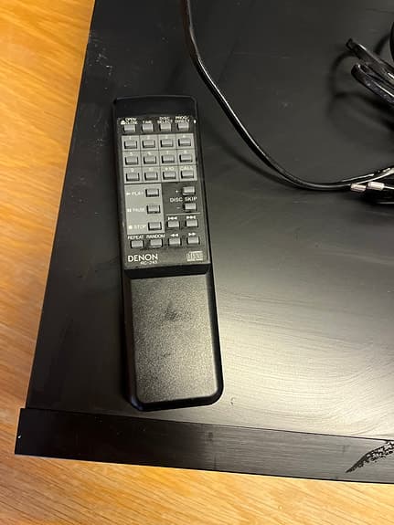 Denon DCM-340 CD-spelare 5-skivors svart