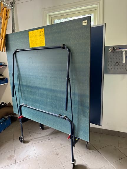 Stiga pingisbord hopfällbart på hjul