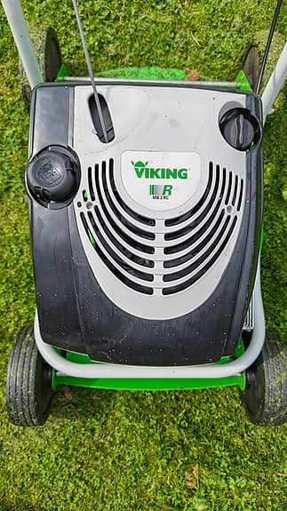 Viking gräsklippare bensin grön