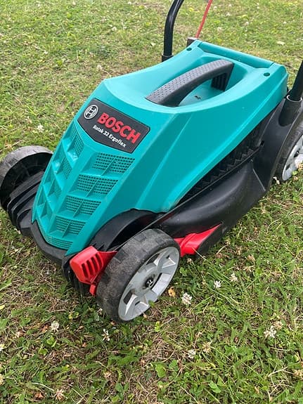 Bosch elgräsklippare