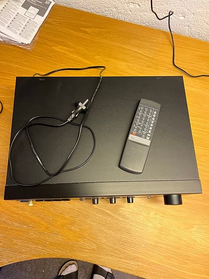 Nakamichi stereo receiver