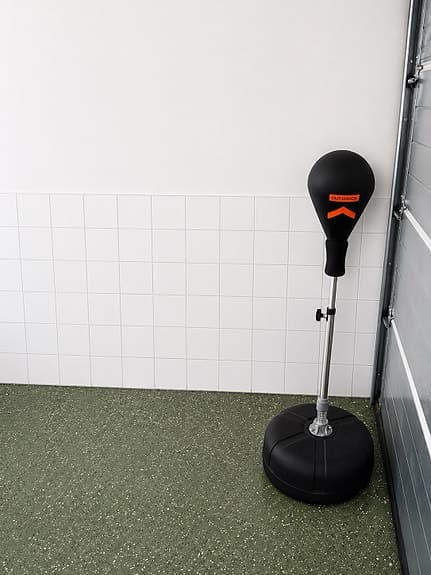 Stående boxningssäck – fint skick – 500 kr