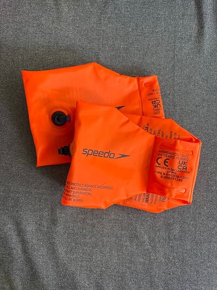 Simpuffar Speedo 2-6år 15-30kg