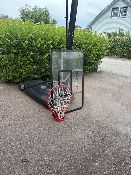 Tarmak basketkorg säljes