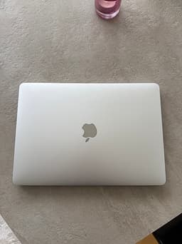 Apple MacBook Pro 13inch 2020