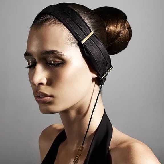 Molami Twine Headband Black & Gold – Komplett – Svensk design
